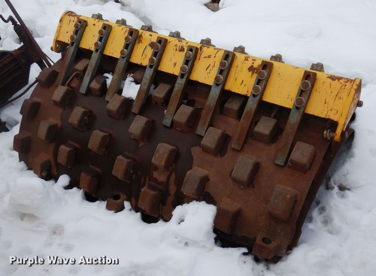 image for item AF9282 2000 Vibromax W605D  single drum vibratory roller