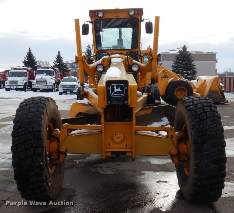 image for item AF9283 1983 John Deere 670A  motor grader