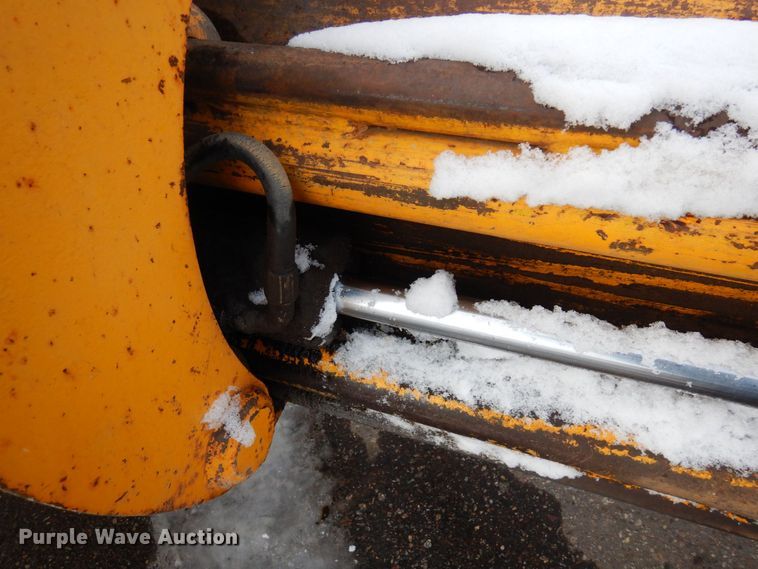 image for item AF9283 1983 John Deere 670A  motor grader