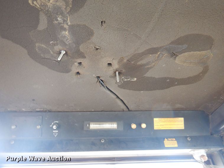 image for item AF9283 1983 John Deere 670A  motor grader