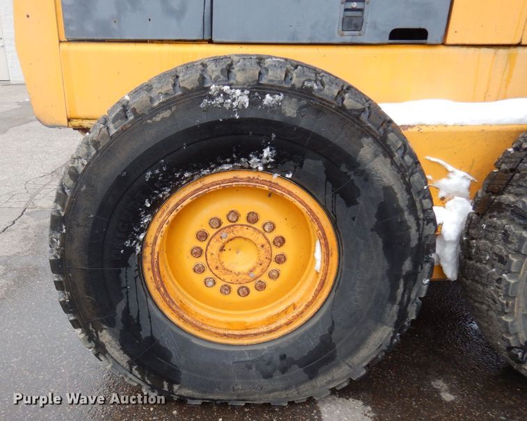 image for item AF9283 1983 John Deere 670A  motor grader