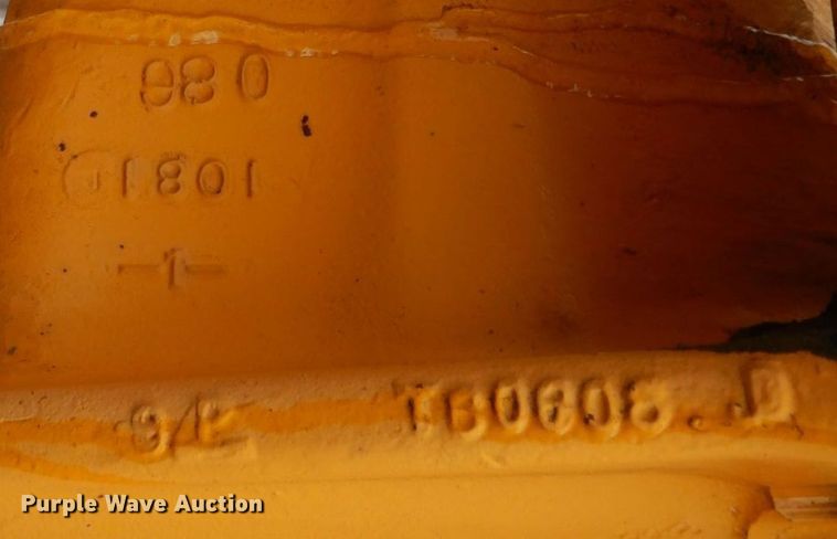 image for item AF9283 1983 John Deere 670A  motor grader