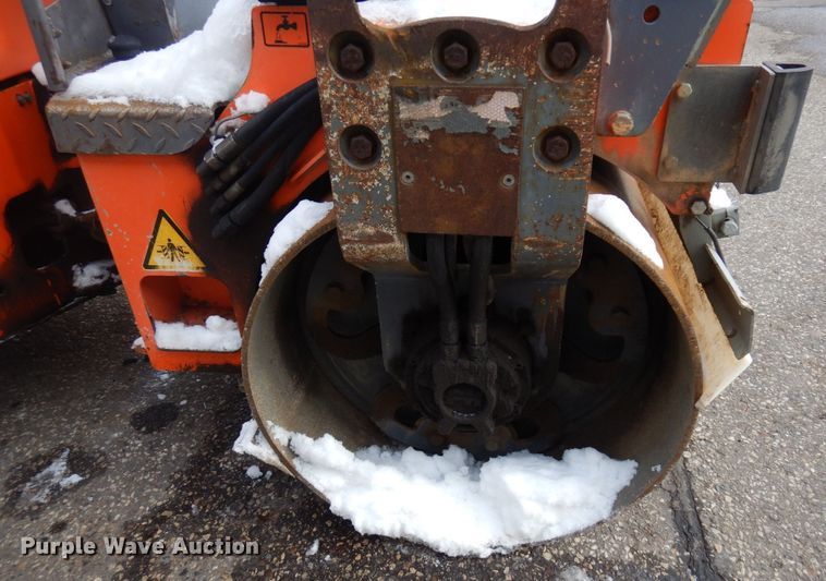 image for item AF9284 2005 Hamm HD12  double drum vibratory roller