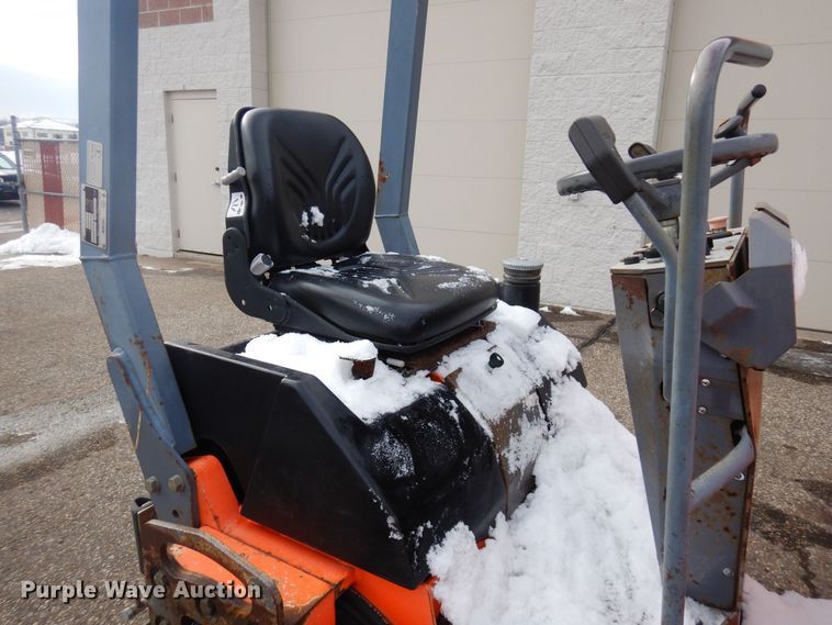 image for item AF9284 2005 Hamm HD12  double drum vibratory roller