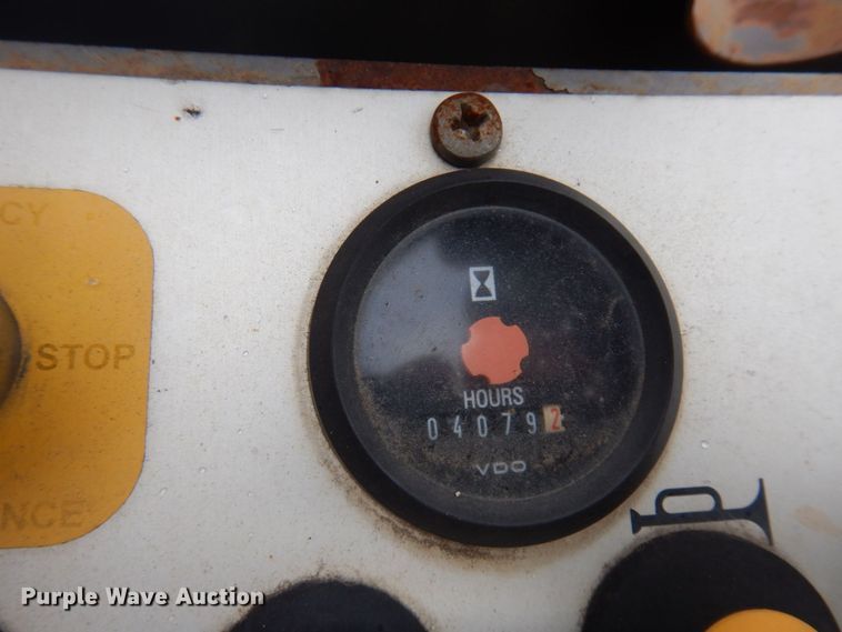 image for item AF9284 2005 Hamm HD12  double drum vibratory roller