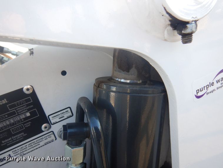 image for item AF9285 2021 Bobcat T770  tracked skid steer loader