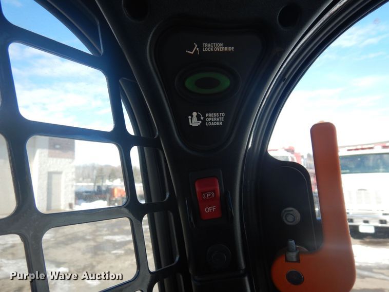 image for item AF9285 2021 Bobcat T770  tracked skid steer loader