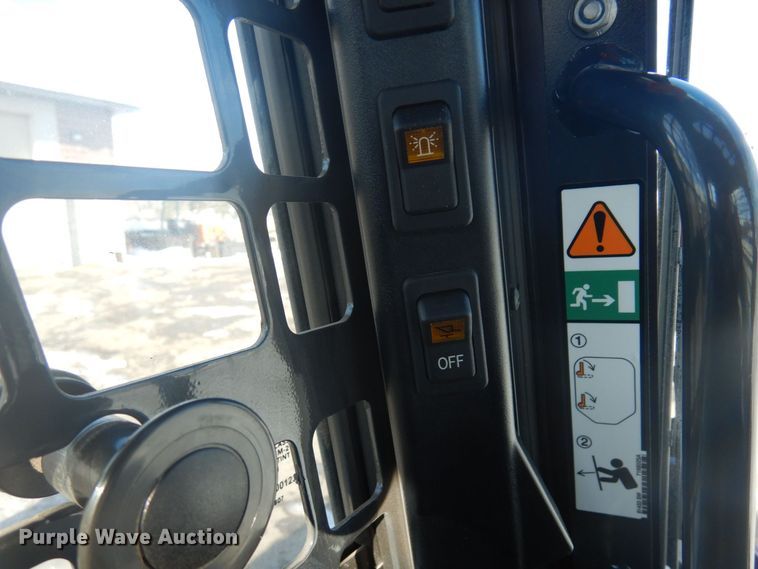 image for item AF9285 2021 Bobcat T770  tracked skid steer loader