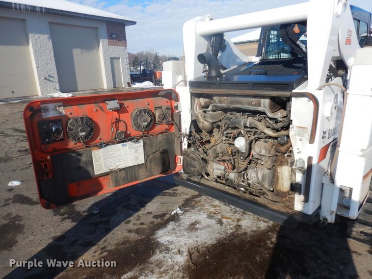 image for item AF9285 2021 Bobcat T770  tracked skid steer loader