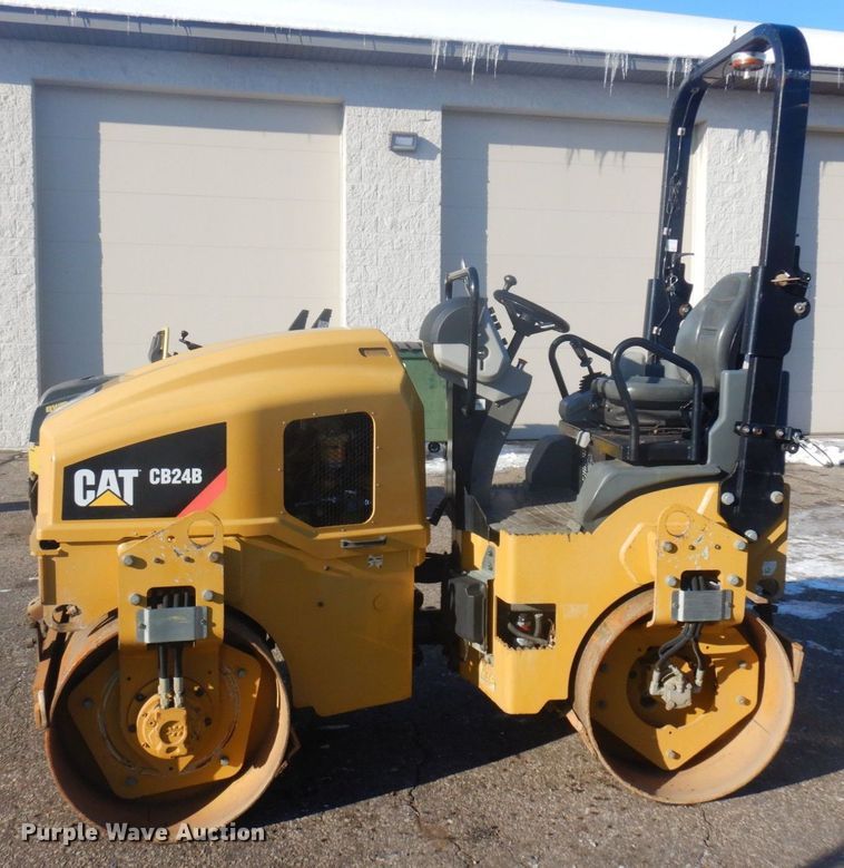 image for item AF9287 2015 Caterpiller CB24B  double drum vibratory roller