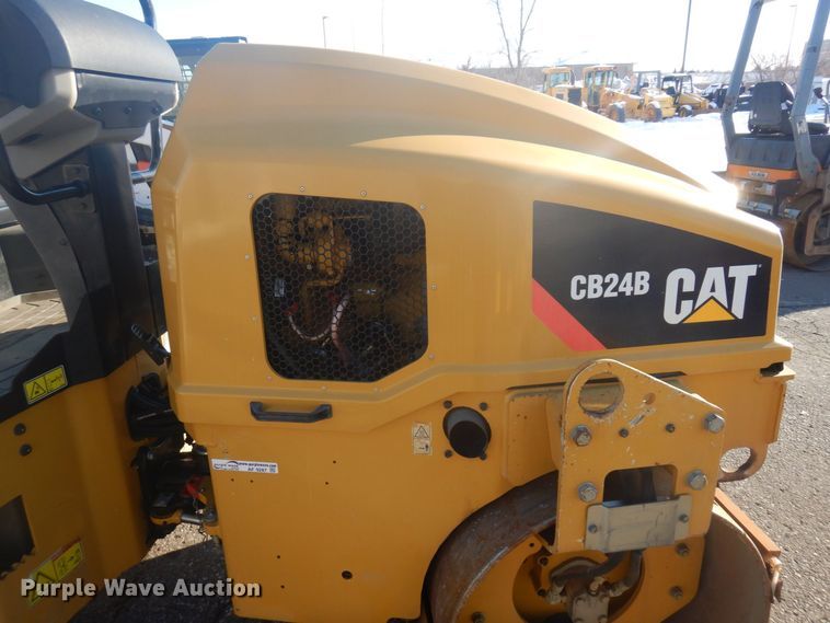 image for item AF9287 2015 Caterpiller CB24B  double drum vibratory roller