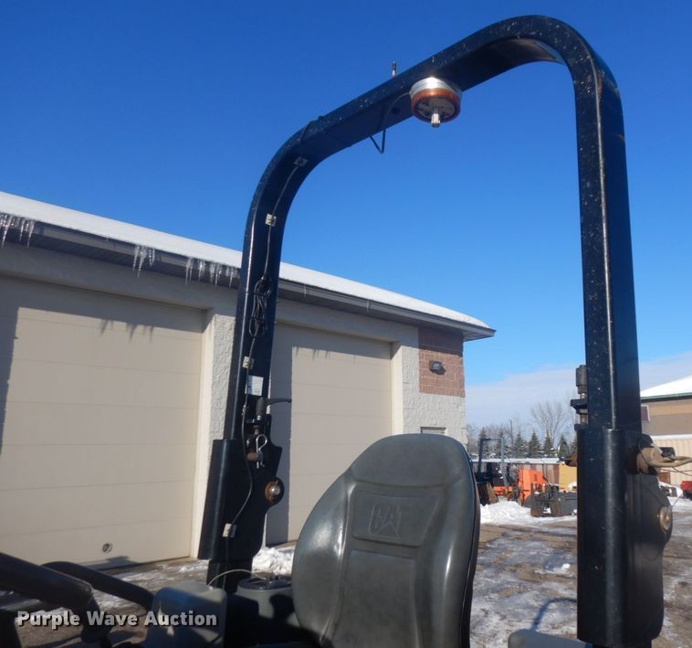 image for item AF9287 2015 Caterpiller CB24B  double drum vibratory roller