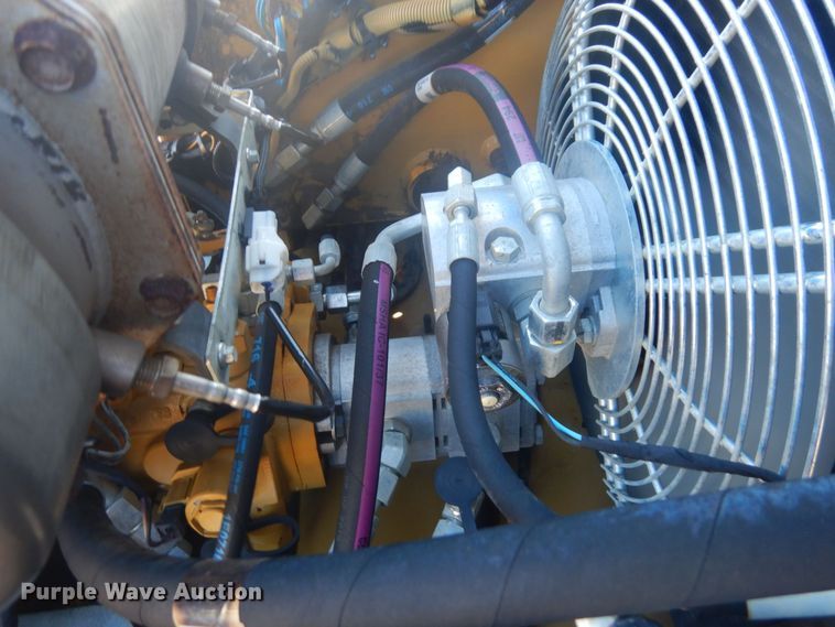 image for item AF9287 2015 Caterpiller CB24B  double drum vibratory roller