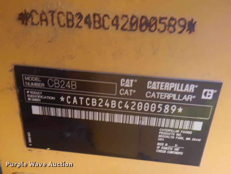 image for item AF9287 2015 Caterpiller CB24B  double drum vibratory roller