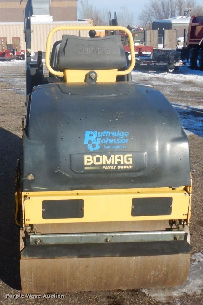 image for item AF9288 2013 Bomag BW900-50  double drum vibratory roller