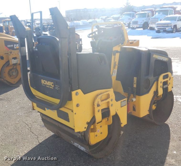 image for item AF9288 2013 Bomag BW900-50  double drum vibratory roller