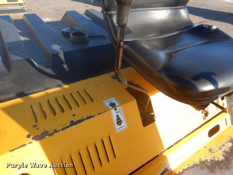 image for item AF9289 2013 Beuthling B200  double drum roller