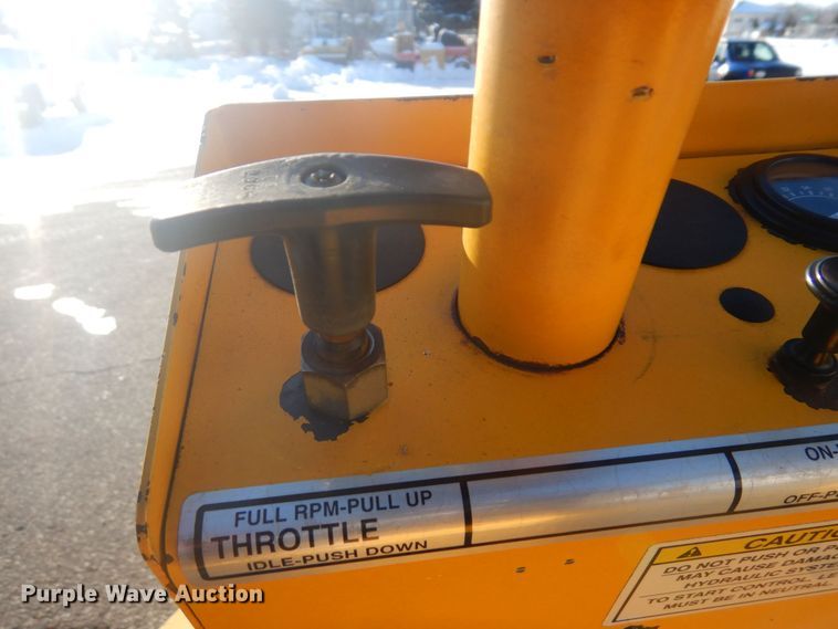 image for item AF9289 2013 Beuthling B200  double drum roller