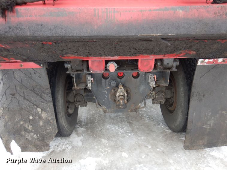 image for item AF9292 2000 Freightliner FL80  dump truck