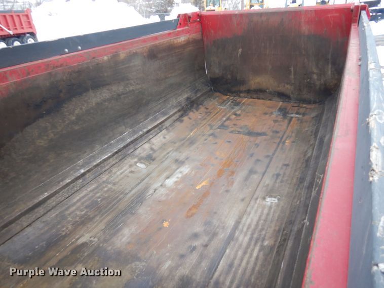 image for item AF9292 2000 Freightliner FL80  dump truck