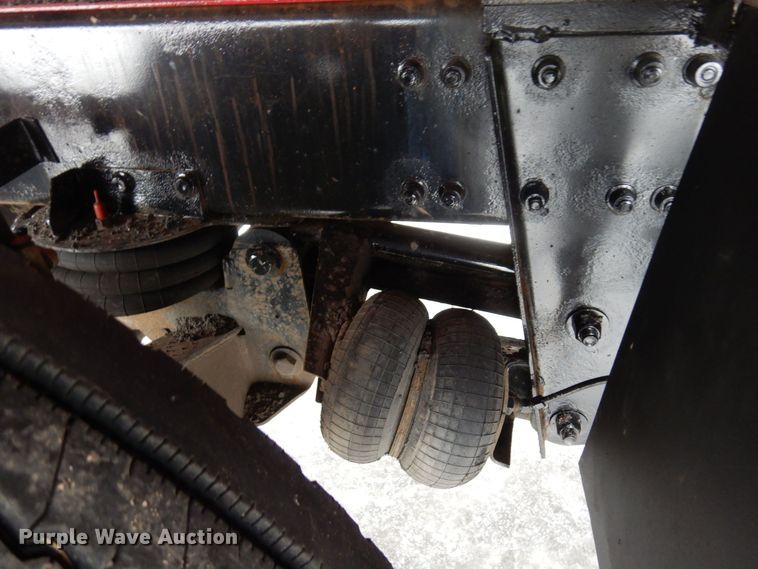 image for item AF9292 2000 Freightliner FL80  dump truck