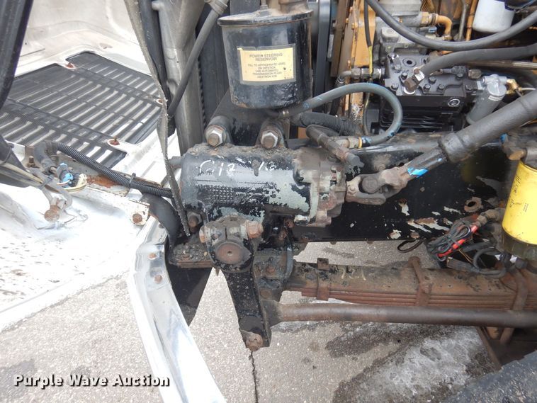 image for item AF9292 2000 Freightliner FL80  dump truck