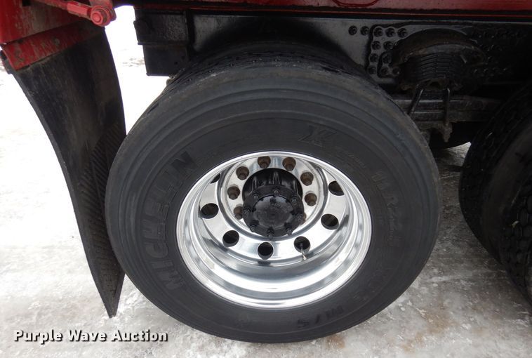 image for item AF9292 2000 Freightliner FL80  dump truck