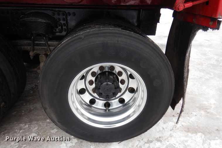 image for item AF9292 2000 Freightliner FL80  dump truck