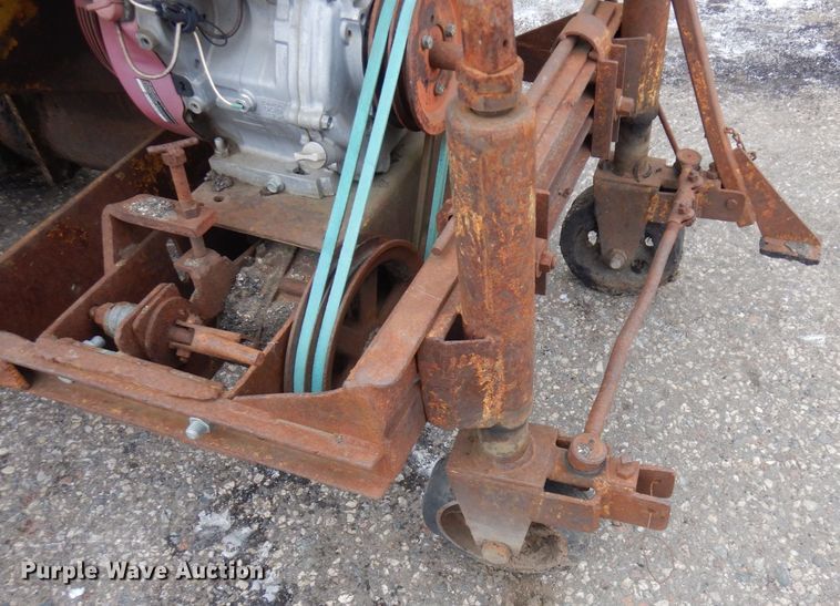 image for item AF9293 Curb machine
