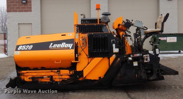 image for item AF9294 2018 Lee Boy 8520  paver