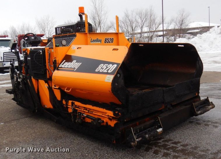 image for item AF9294 2018 Lee Boy 8520  paver