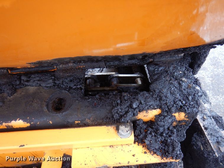 image for item AF9294 2018 Lee Boy 8520  paver