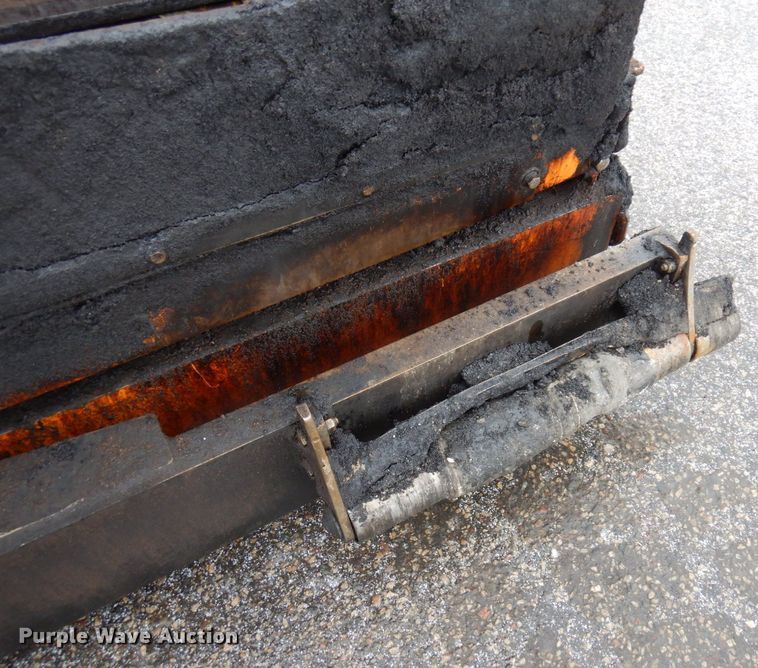 image for item AF9294 2018 Lee Boy 8520  paver