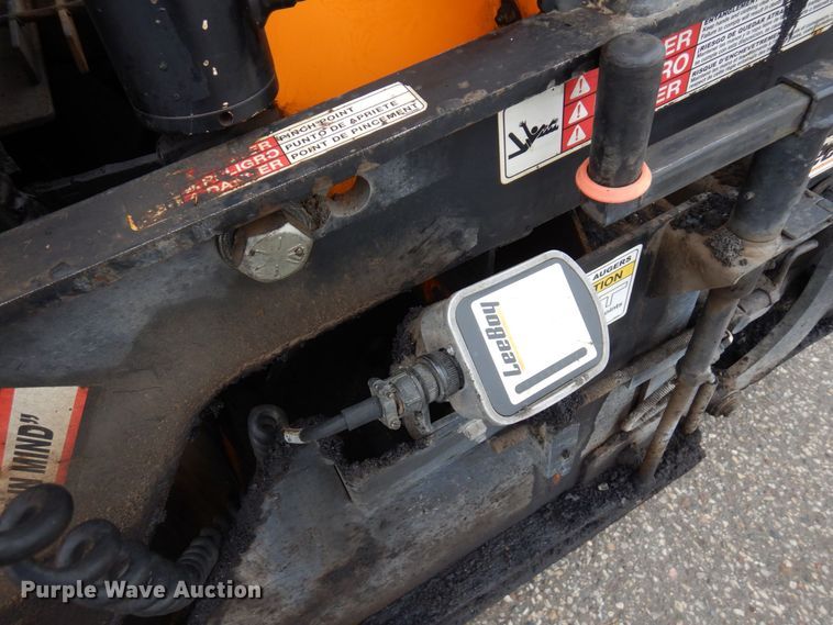 image for item AF9294 2018 Lee Boy 8520  paver