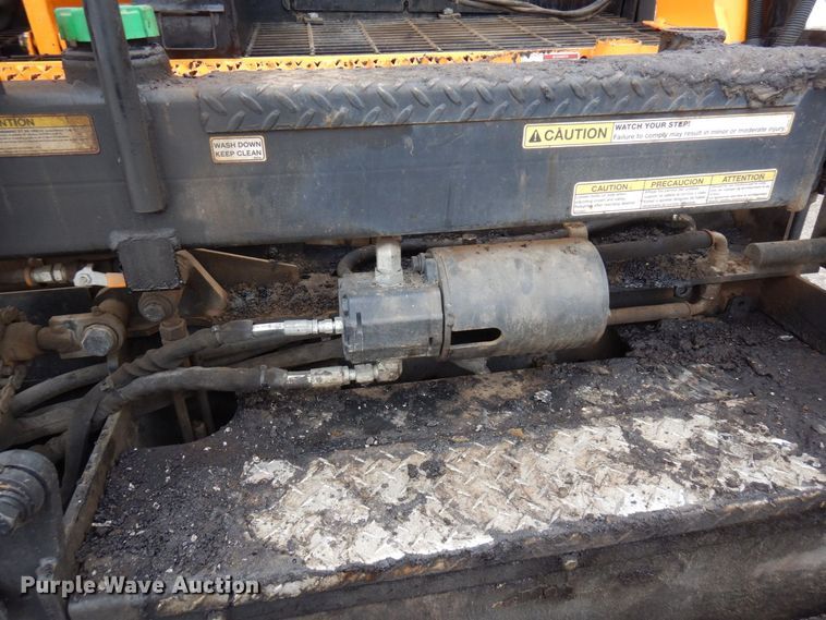 image for item AF9294 2018 Lee Boy 8520  paver