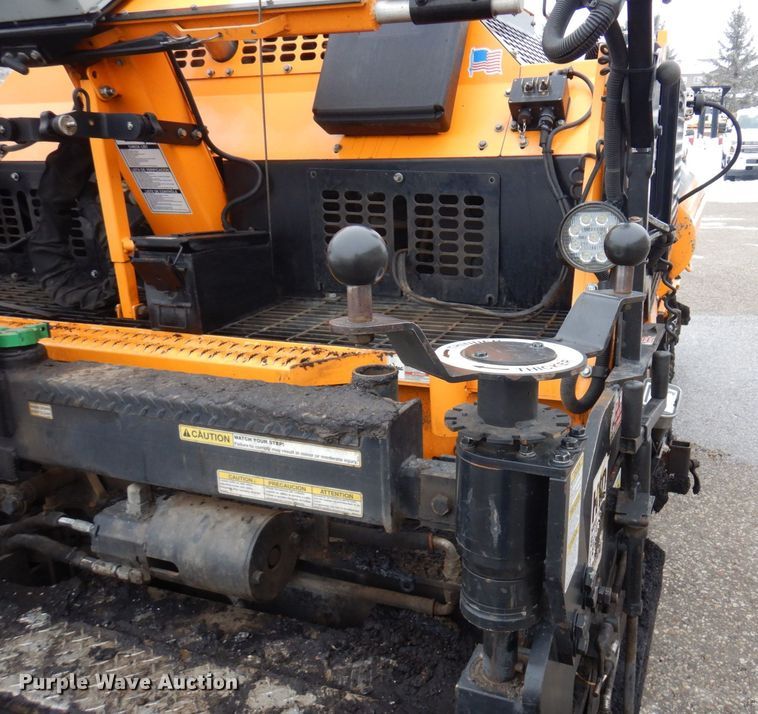 image for item AF9294 2018 Lee Boy 8520  paver