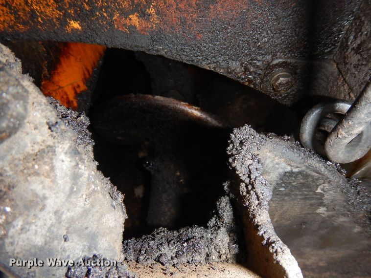 image for item AF9294 2018 Lee Boy 8520  paver