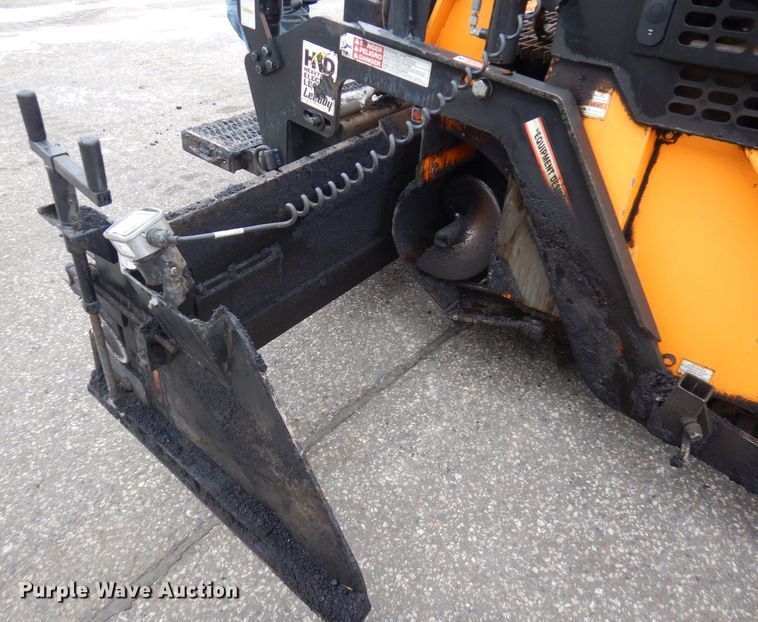 image for item AF9294 2018 Lee Boy 8520  paver