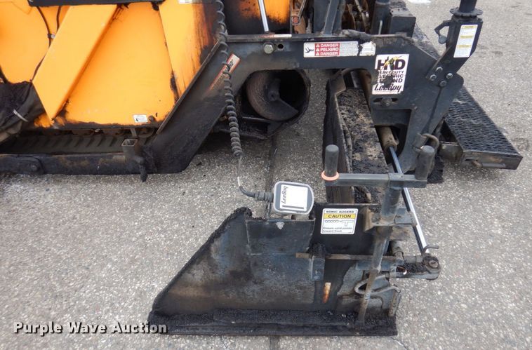 image for item AF9294 2018 Lee Boy 8520  paver