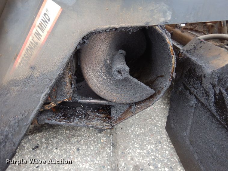 image for item AF9294 2018 Lee Boy 8520  paver