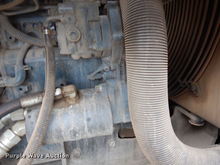 image for item AF9294 2018 Lee Boy 8520  paver