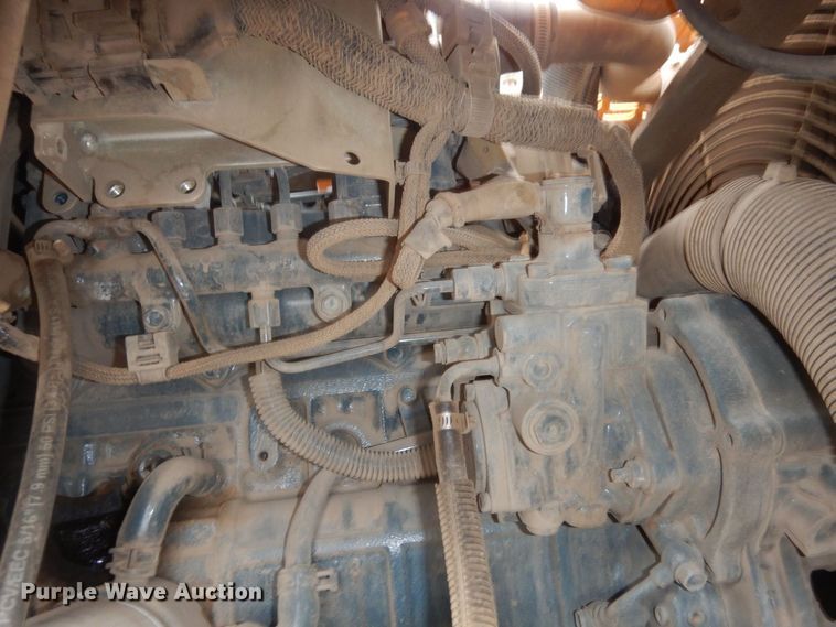 image for item AF9294 2018 Lee Boy 8520  paver