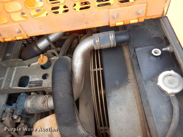 image for item AF9294 2018 Lee Boy 8520  paver