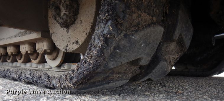 image for item AF9294 2018 Lee Boy 8520  paver