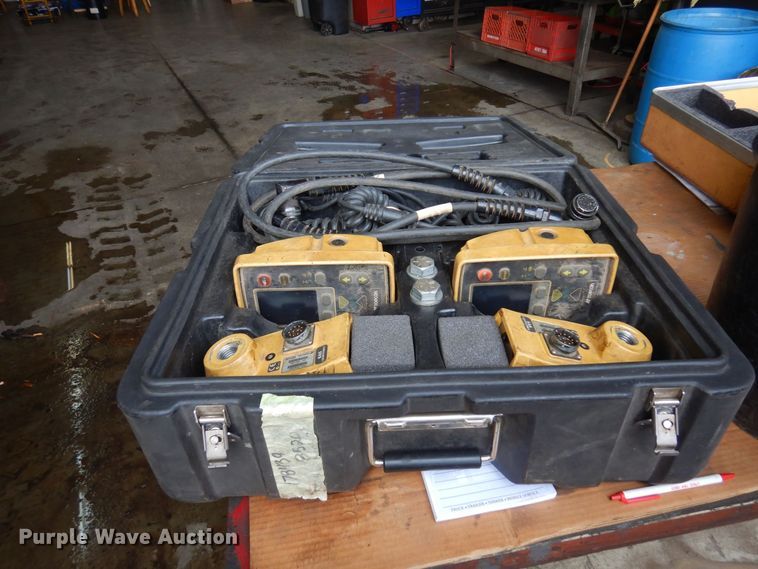 image for item AF9294 2018 Lee Boy 8520  paver