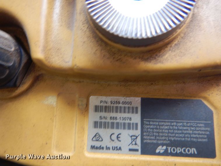 image for item AF9294 2018 Lee Boy 8520  paver