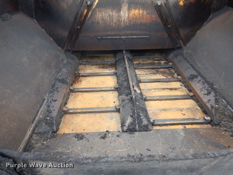 image for item AF9295 2016 Carlson CP100  paver