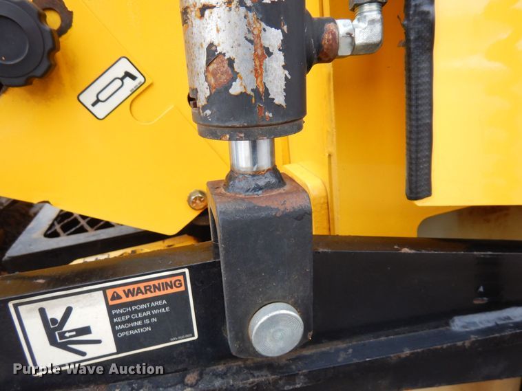 image for item AF9296 2019 Carlson CP85  paver