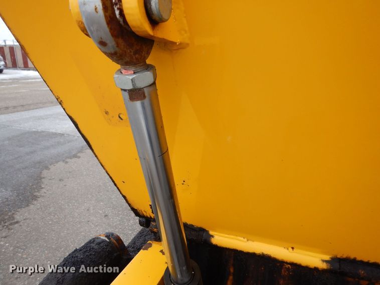 image for item AF9296 2019 Carlson CP85  paver