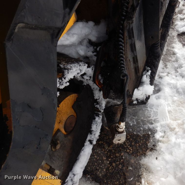 image for item AF9296 2019 Carlson CP85  paver